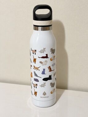 Manna White Cat Pattern Insulated Vacuum Sealed Water Bottle